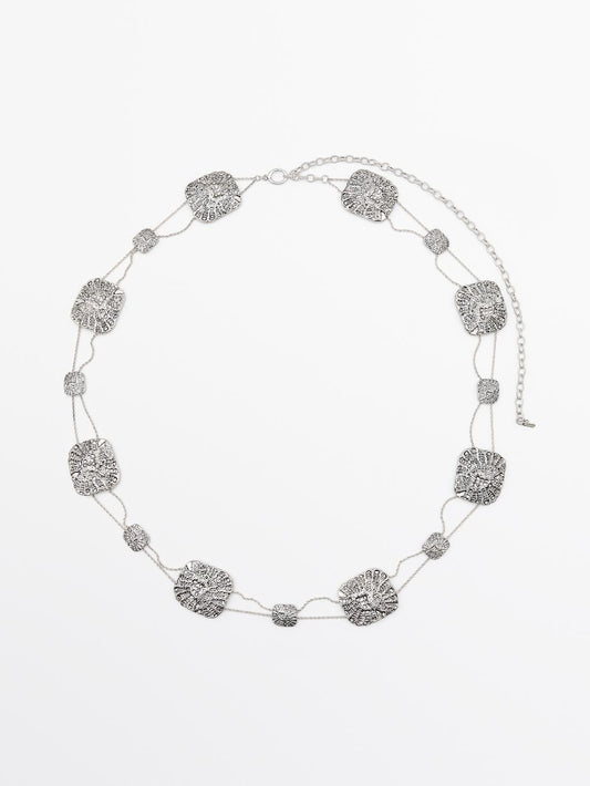 Textured medallion chain belt